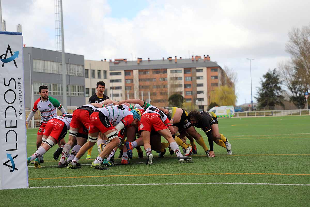 La afición se entregó con los gualdinegros que cosecharon otra victoria en casa.