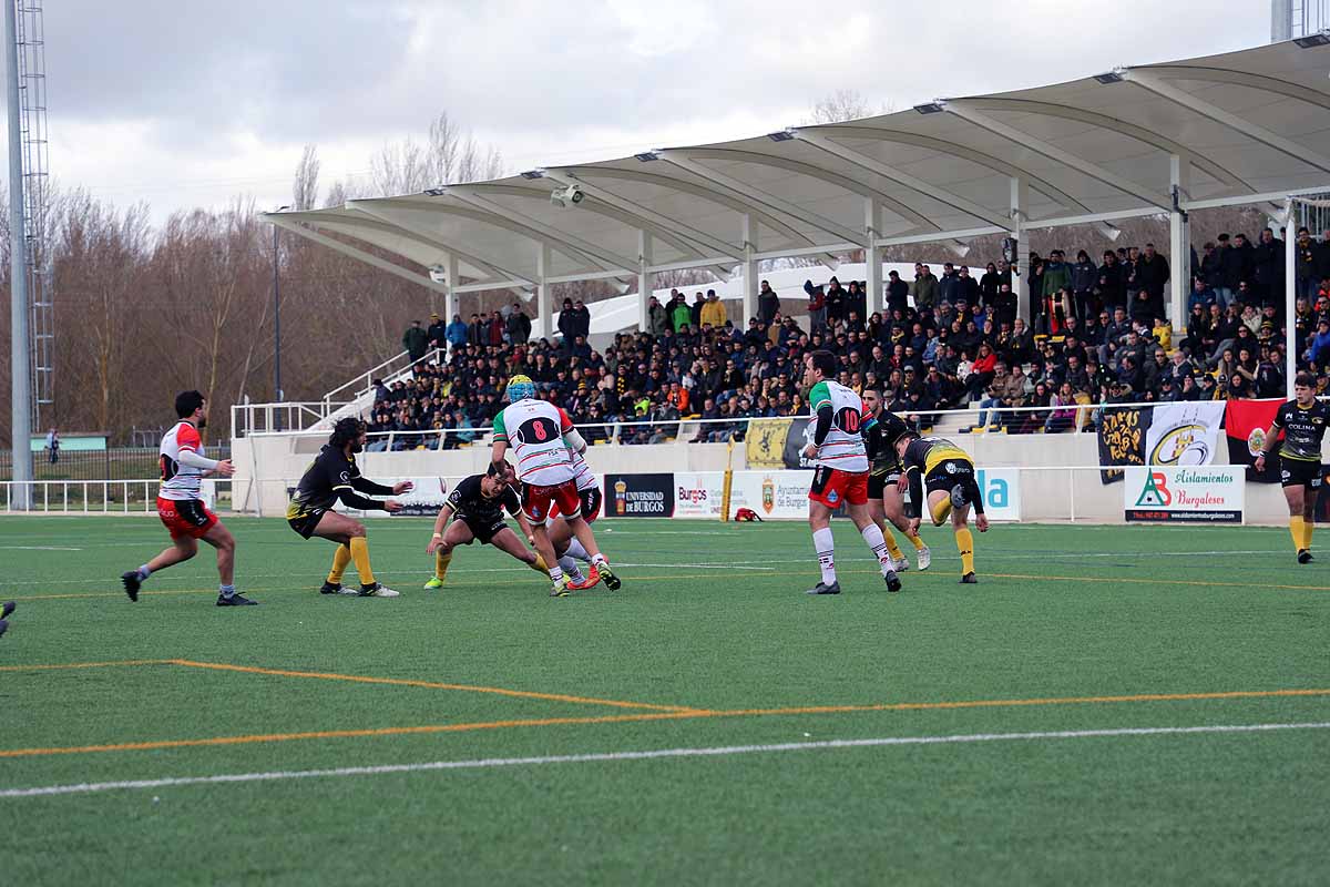 La afición se entregó con los gualdinegros que cosecharon otra victoria en casa.