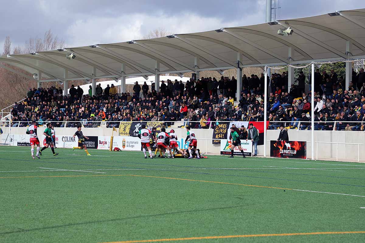 La afición se entregó con los gualdinegros que cosecharon otra victoria en casa.