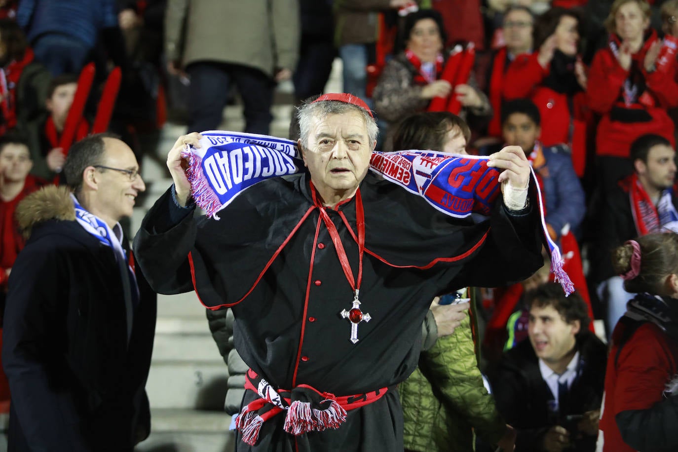 Fotos: Anduva vibra con su equipo a pesar de la derrota