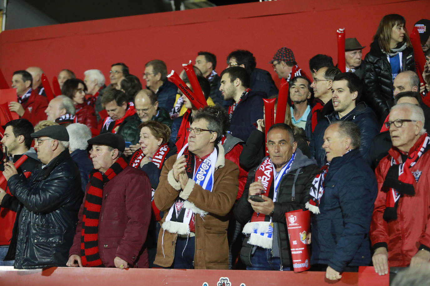 Fotos: Anduva vibra con su equipo a pesar de la derrota