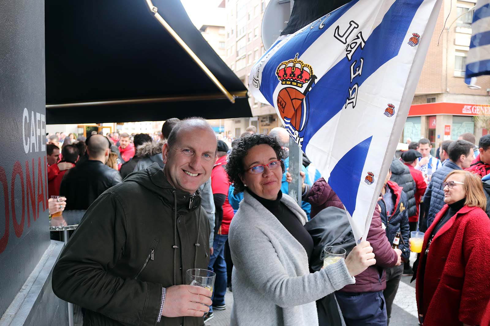 Fotos: La marea txuri urdin llega a Miranda