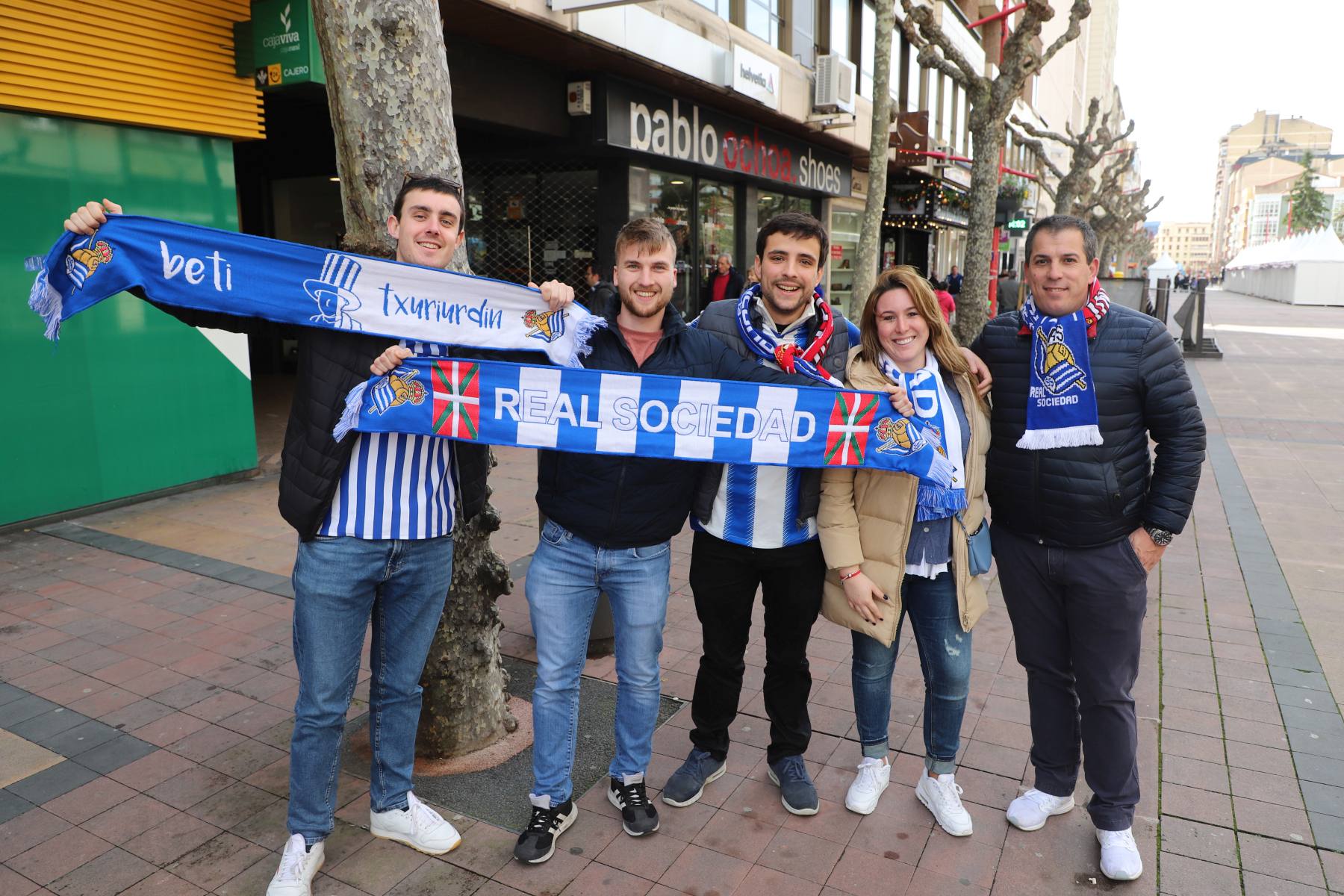 Fotos: La marea txuri urdin llega a Miranda