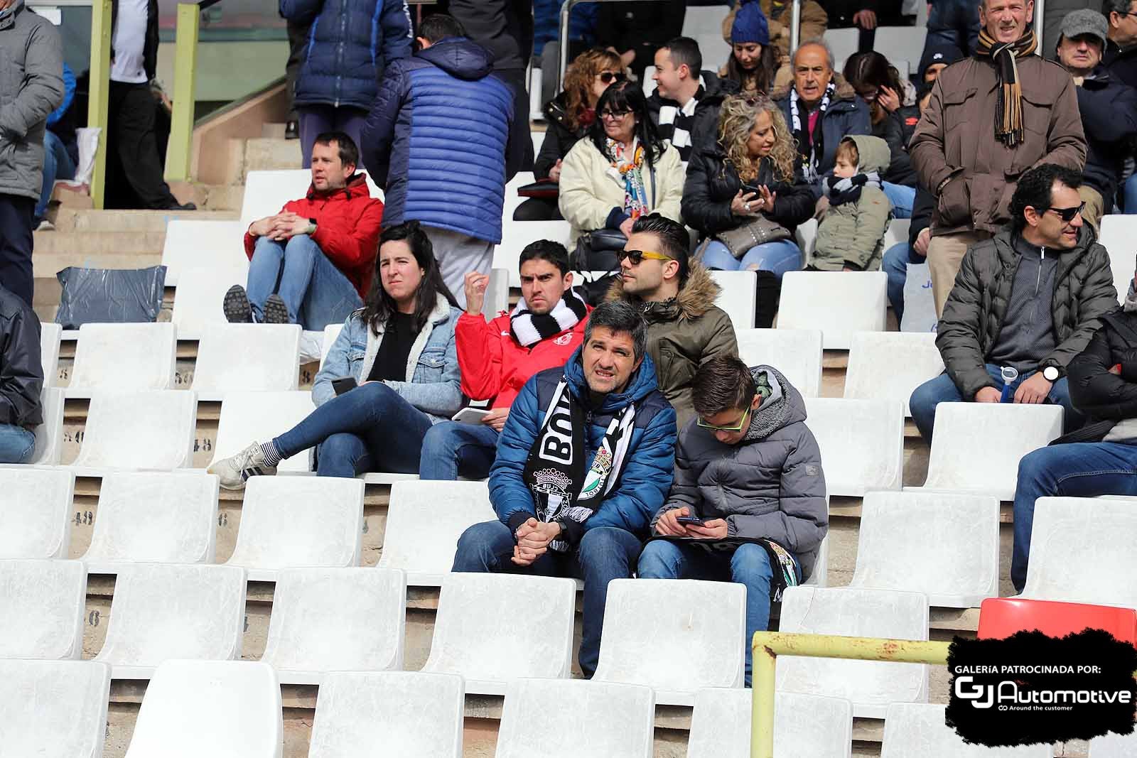 Buena entrada en El Plantío para ver el empate entre los burgaleses y vascos.