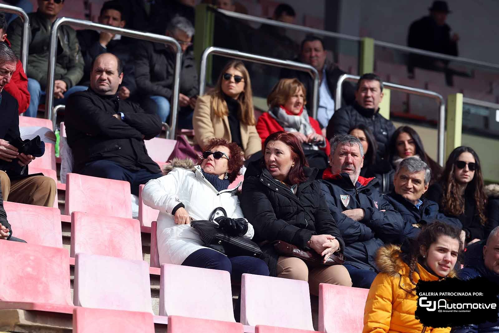 Buena entrada en El Plantío para ver el empate entre los burgaleses y vascos.