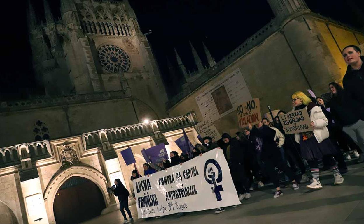 Manifestación del 8M por las calles de Burgos. 