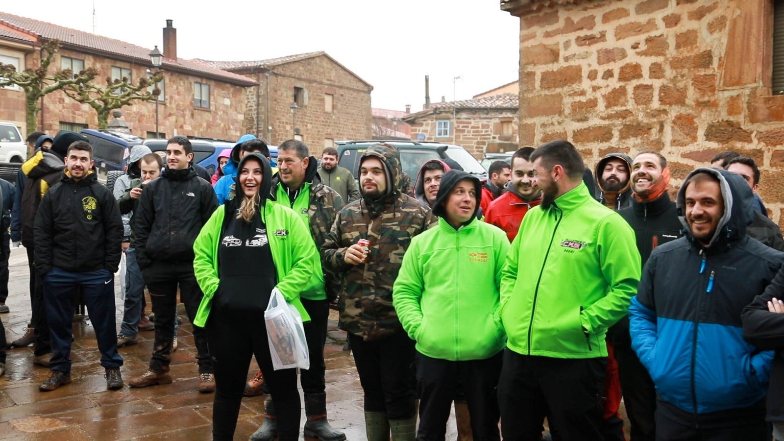 Un fin de semana dedicado a las rutas 4x4 en Palazuelos de la Sierra demuestra que, aunque no es la solución definitiva, las actividades en la naturaleza consiguen insuflar algo de vida a zonas despobladas.