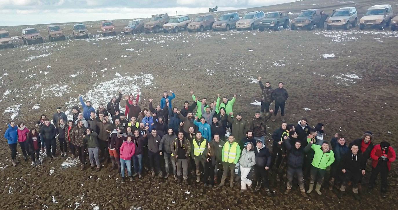 Un fin de semana dedicado a las rutas 4x4 en Palazuelos de la Sierra demuestra que, aunque no es la solución definitiva, las actividades en la naturaleza consiguen insuflar algo de vida a zonas despobladas.