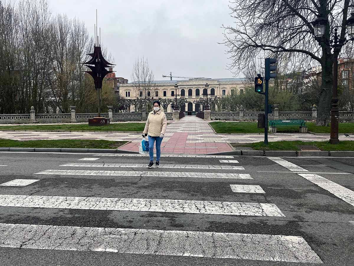 La Plaza Mayor desierta a media mañana.