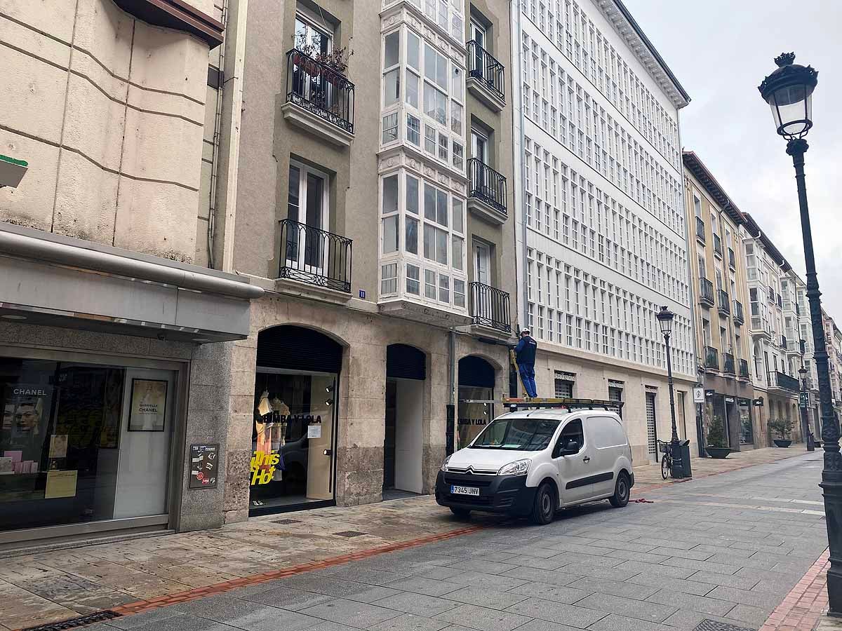 La Plaza Mayor desierta a media mañana.