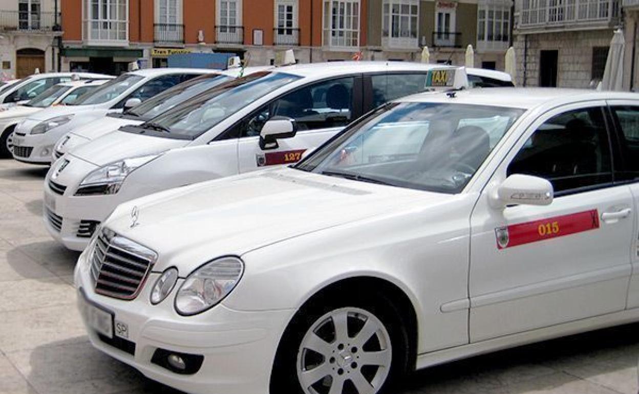 Taxis de Burgos. 