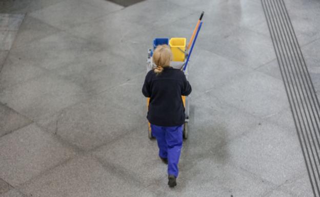 El HUBU empezará este miércoles a hacer test a los trabajadores de limpieza