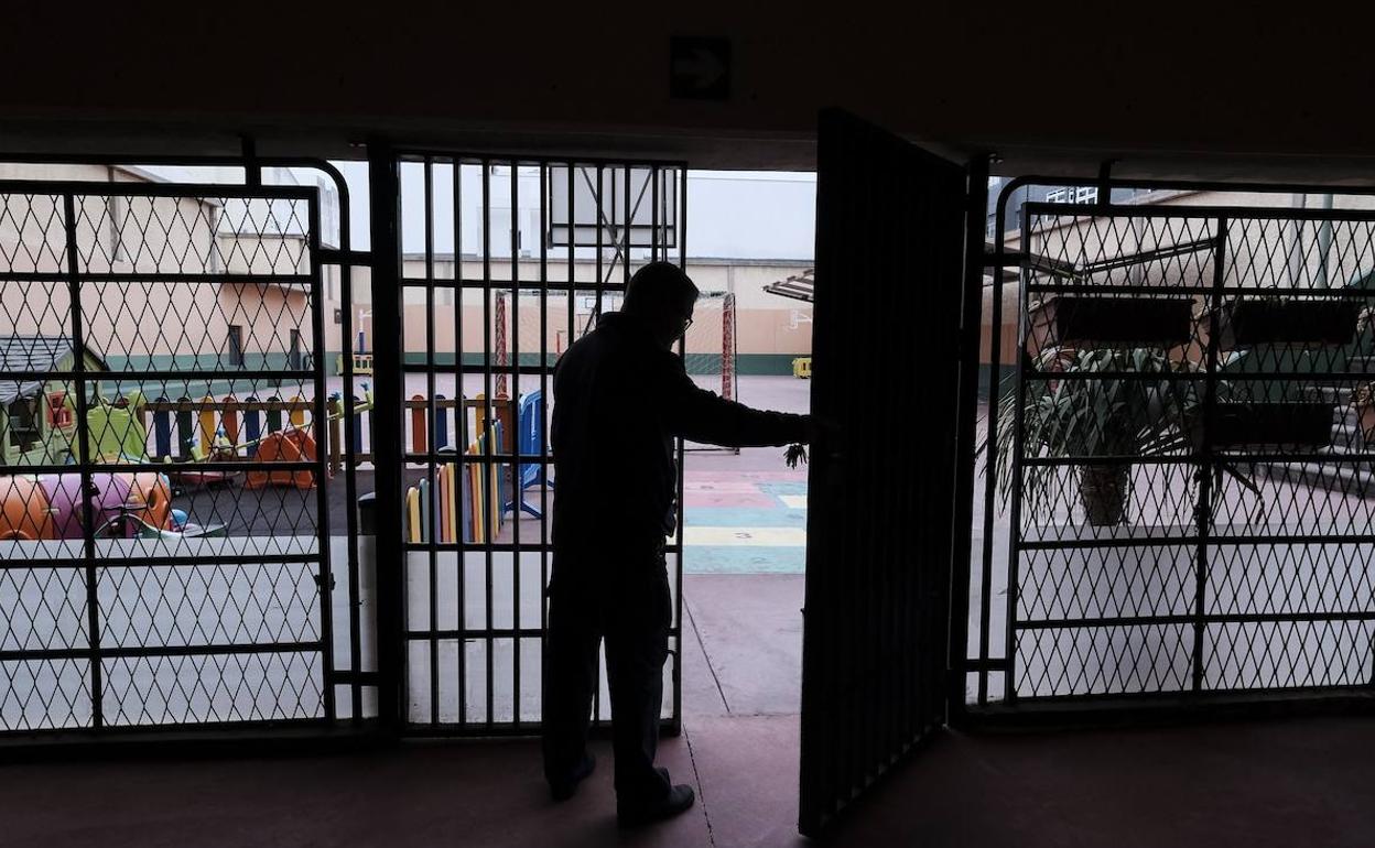 Cierre de un centro educativo. 