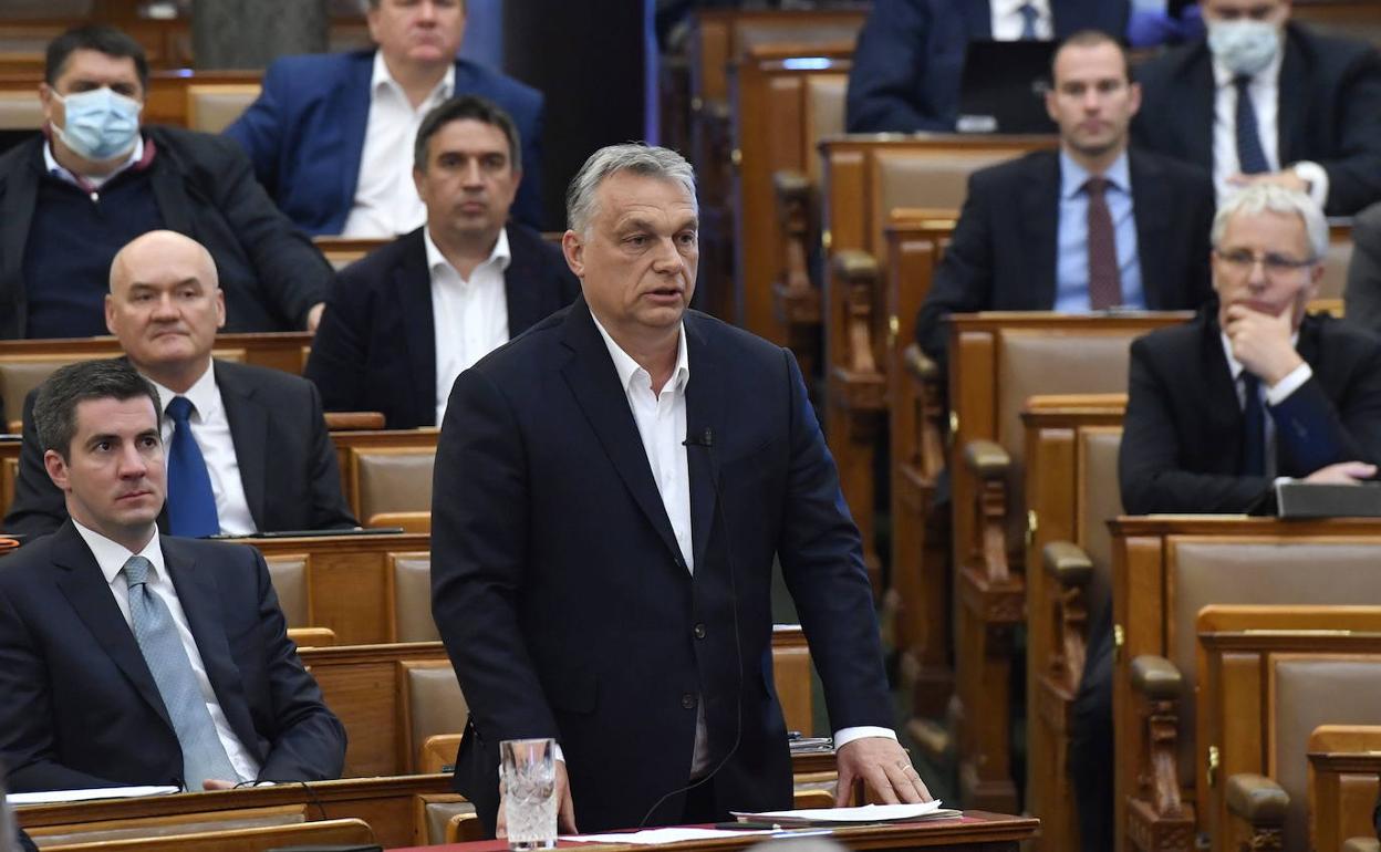 Viktor Orban, en su comparecencia ante el Parlamento de Hungría.