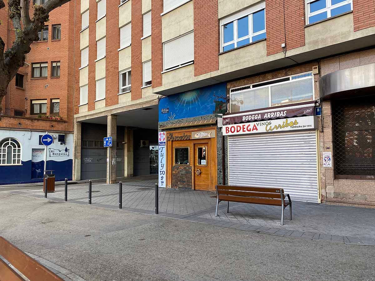 Barrios desiertos durante la tarde del Miércoles Santo.