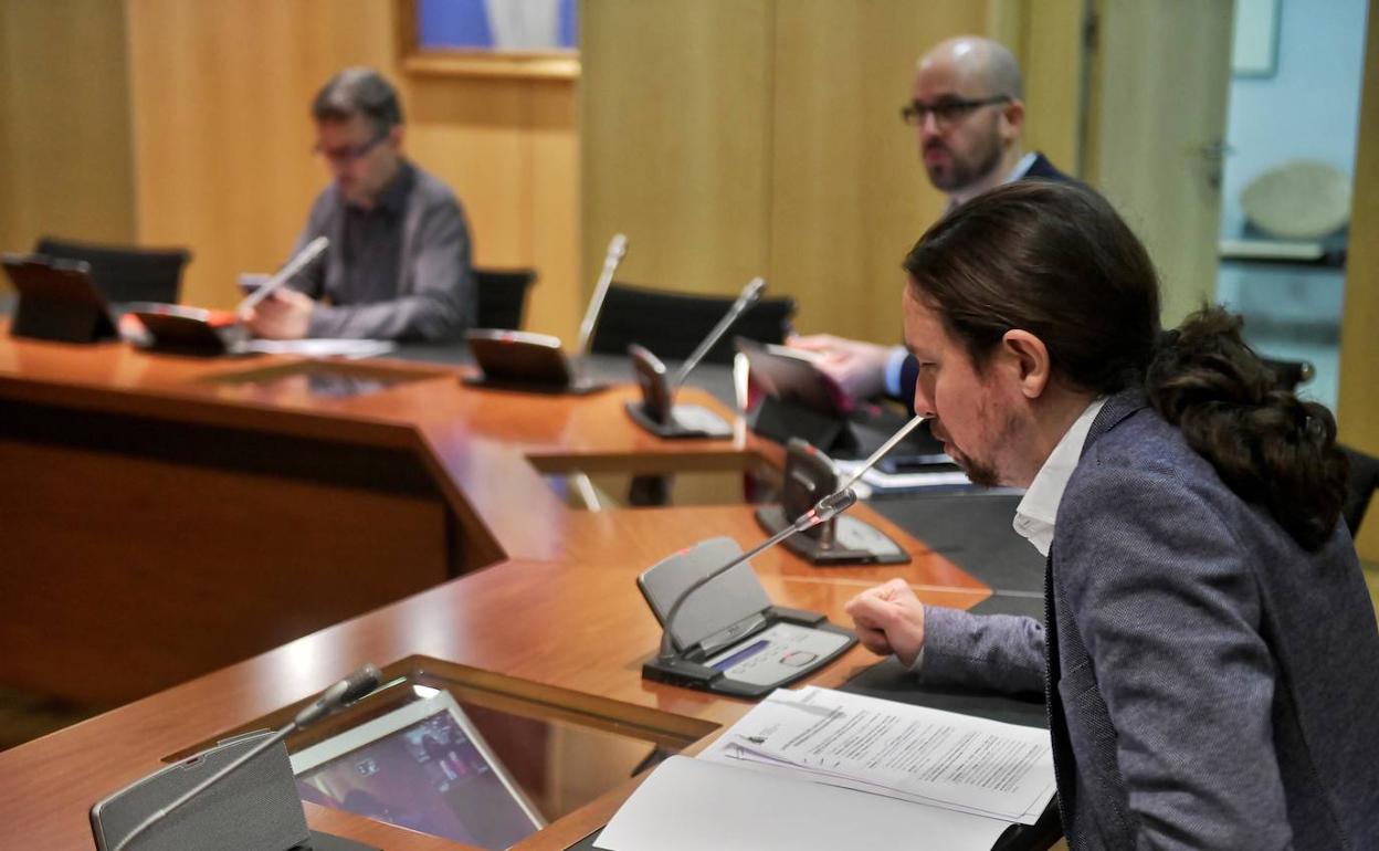 Pablo Iglesias, en la reunión telemática que celebró ayer con los sindicatos 