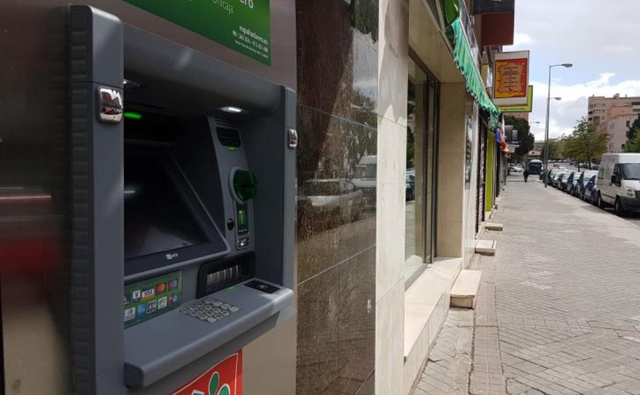 Cajero automático en una calle de Valladolid.