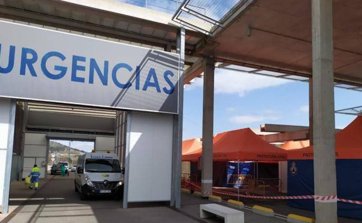 Romo les ha explicado el funcionamiento del HUBU y la carpa de triaje