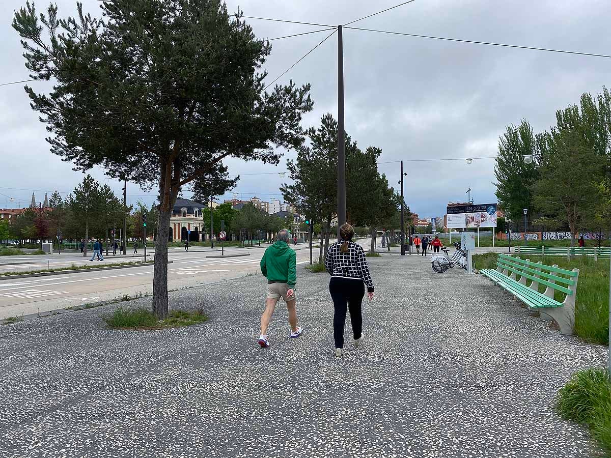 Primer día permitido para salir a pasear y hacer deporte..