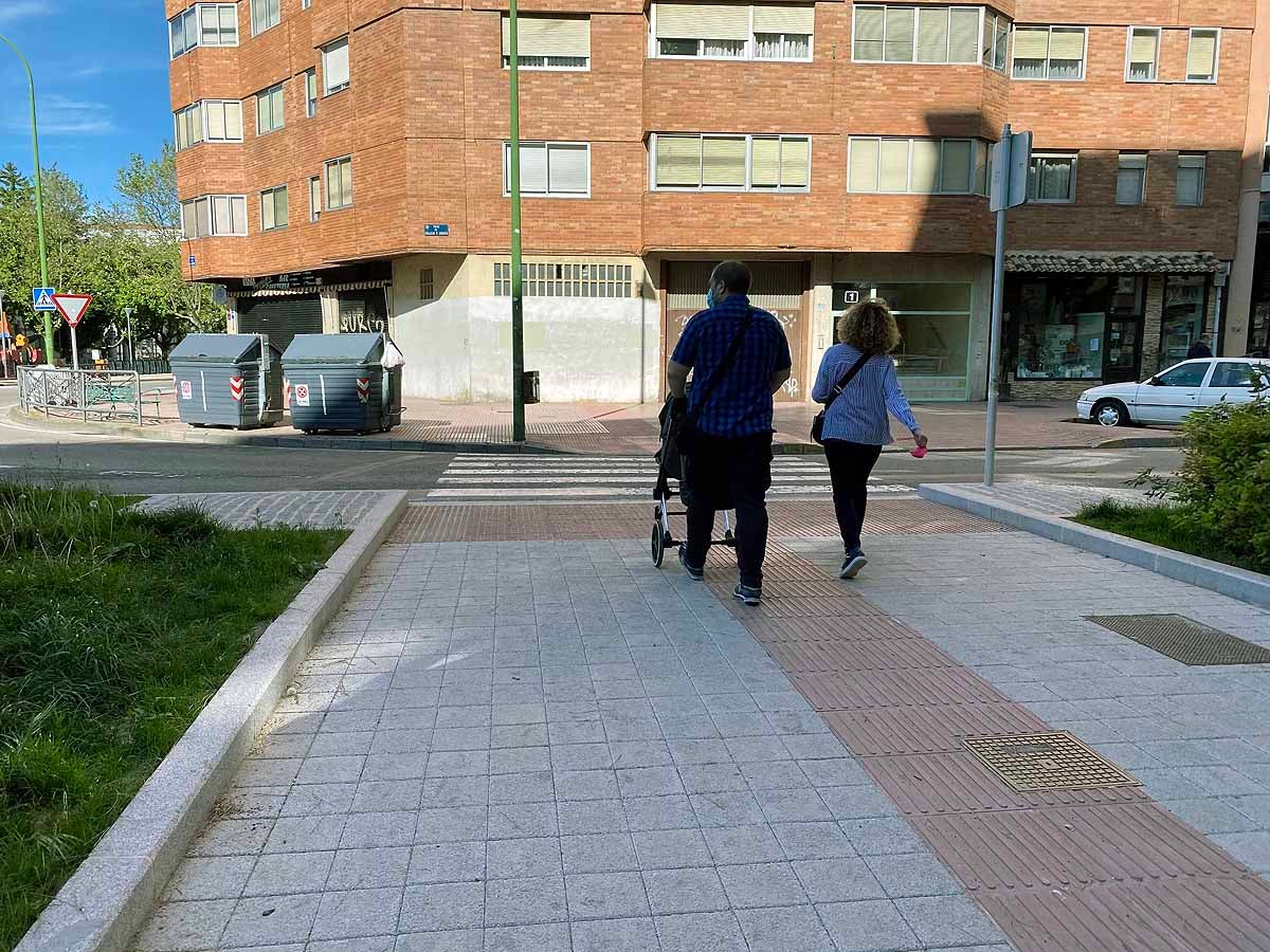 Fotos: Los parques y zonas verdes de Burgos se llenan cada tarde