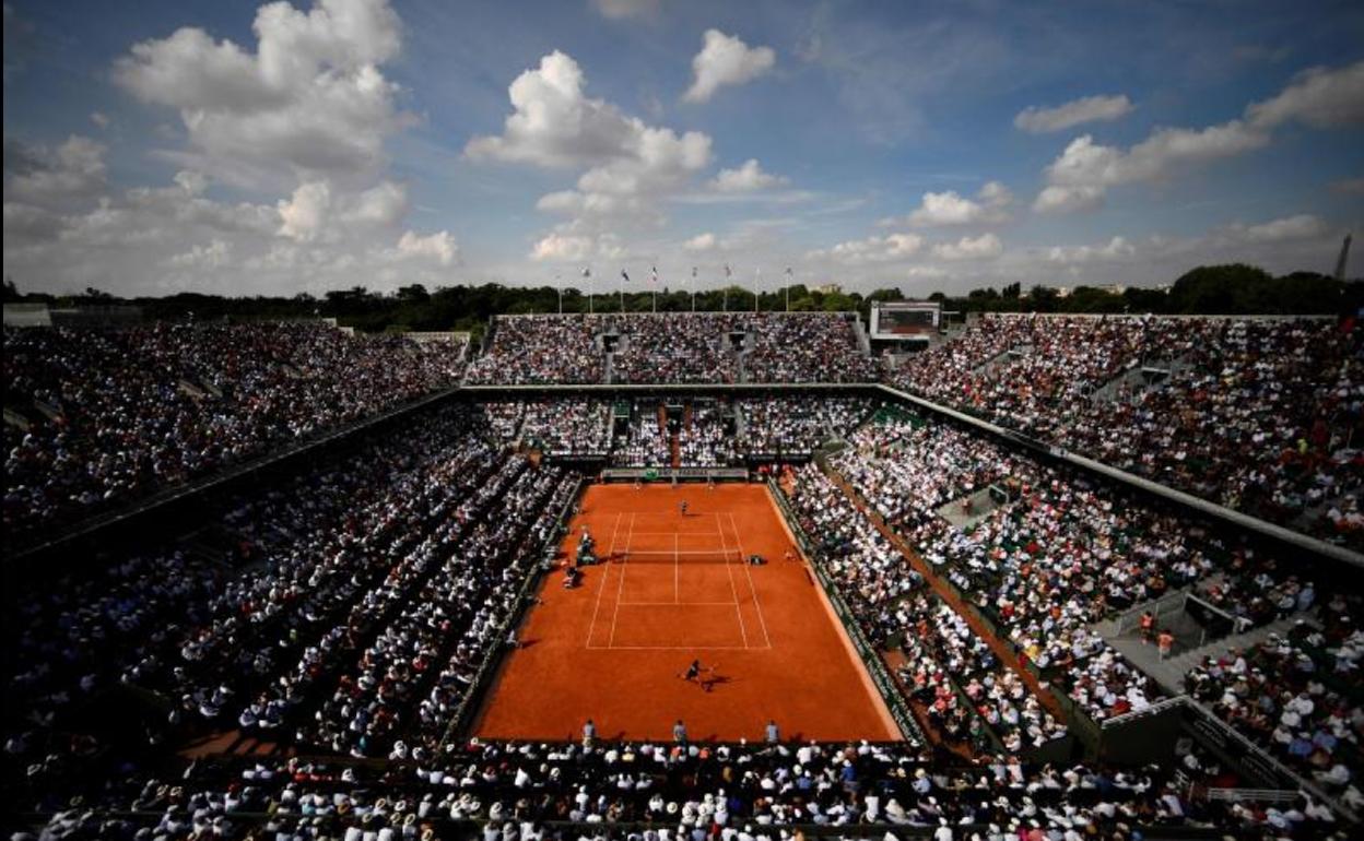 Vista de la pista central de Roland Garros. 