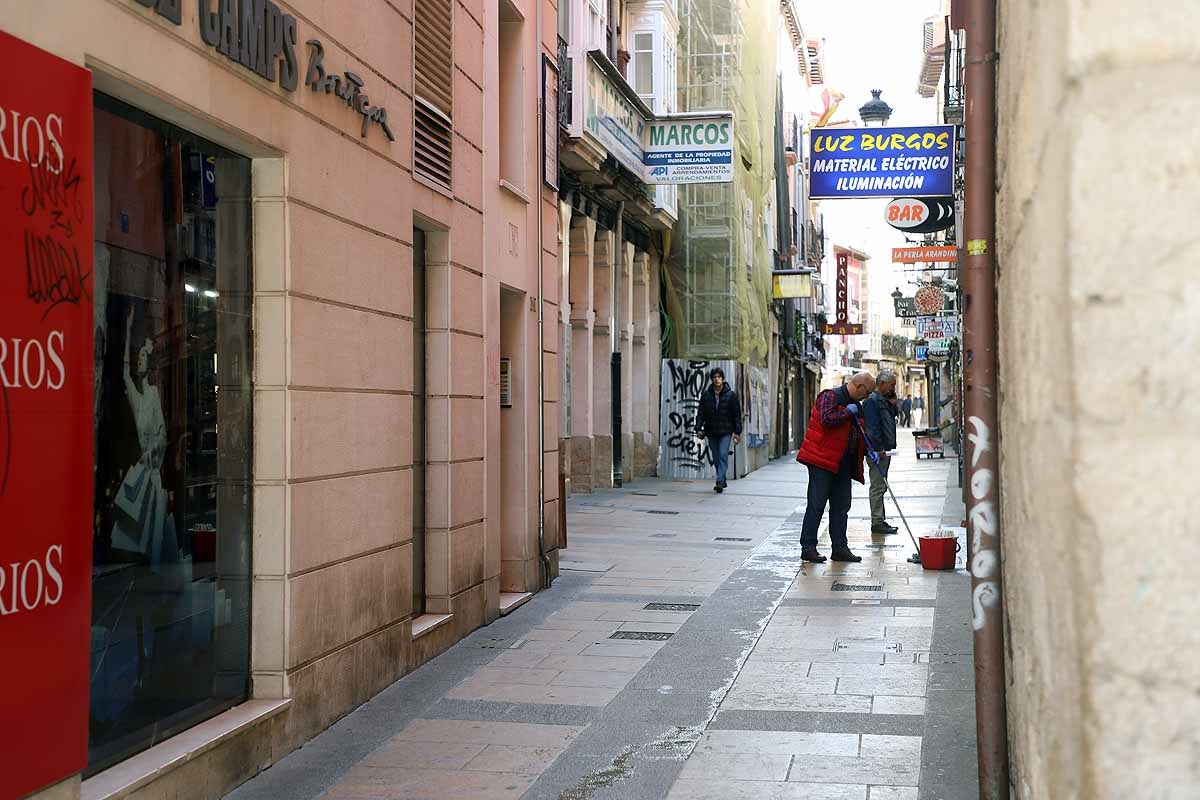 Desescalada Fotos: El uso de las mascarillas se impone en Burgos