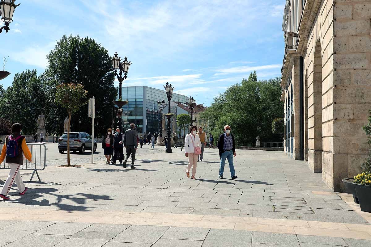 Desescalada Fotos: El uso de las mascarillas se impone en Burgos