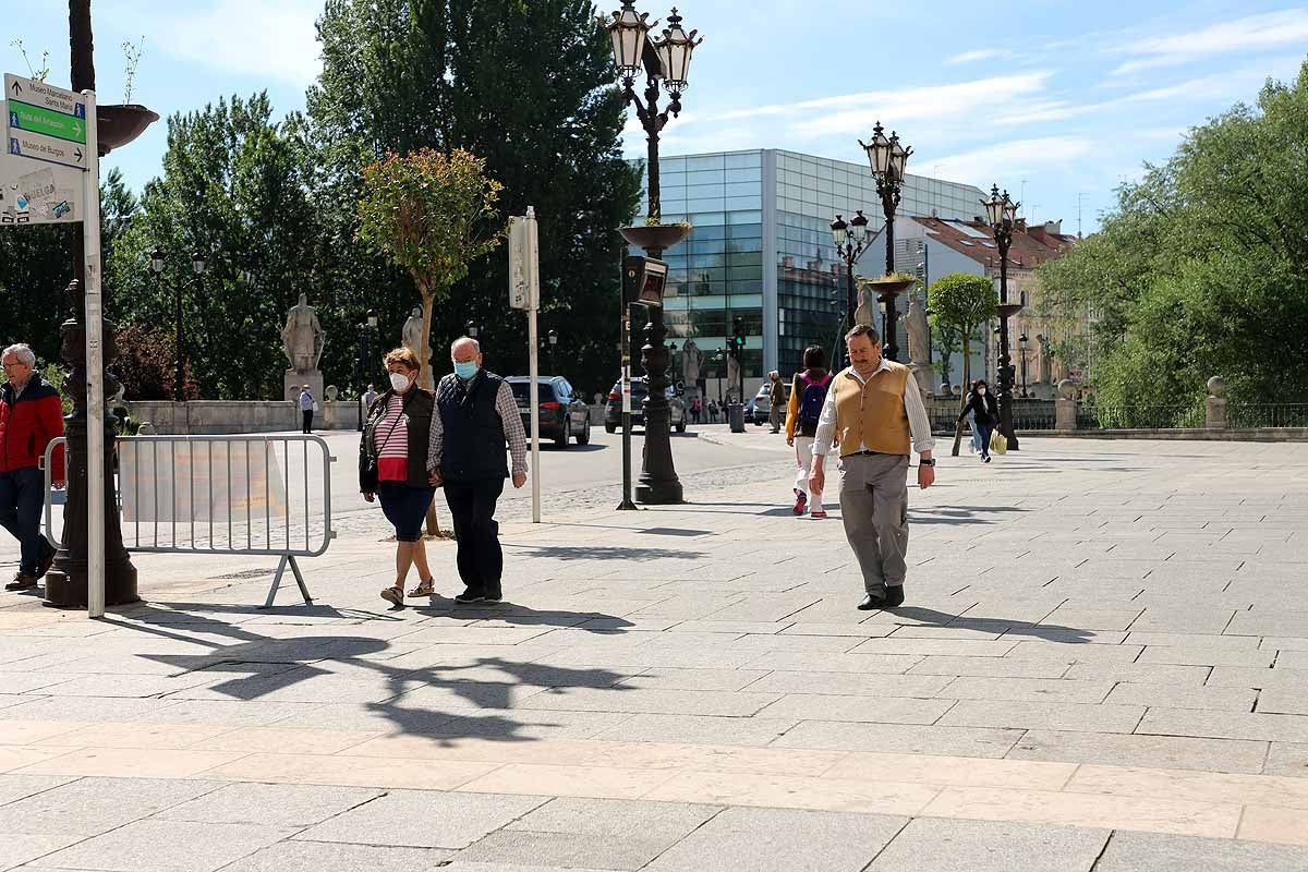 Desescalada Fotos: El uso de las mascarillas se impone en Burgos