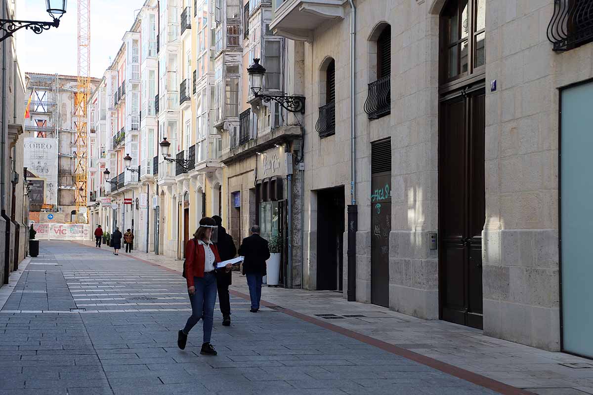 Desescalada Fotos: El uso de las mascarillas se impone en Burgos