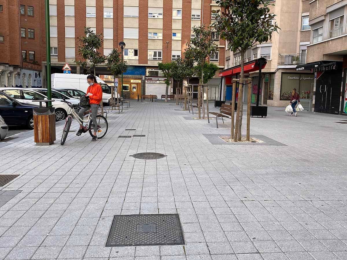 Coronavirus Fotos: Las bicicletas se adelantan al verano en Burgos