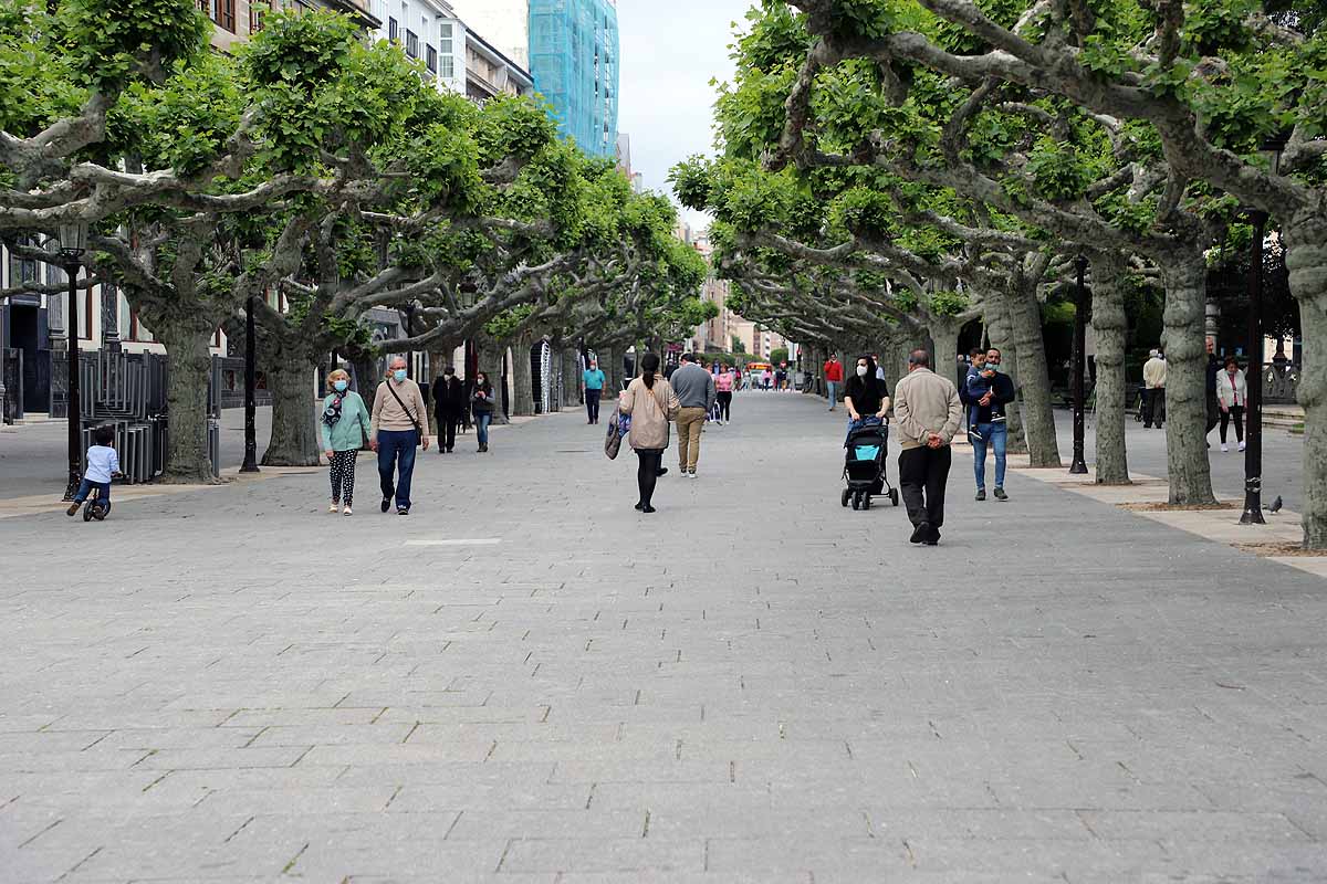 Desescalada Fotos: Tarde de cafés y cañas con amigos en Burgos