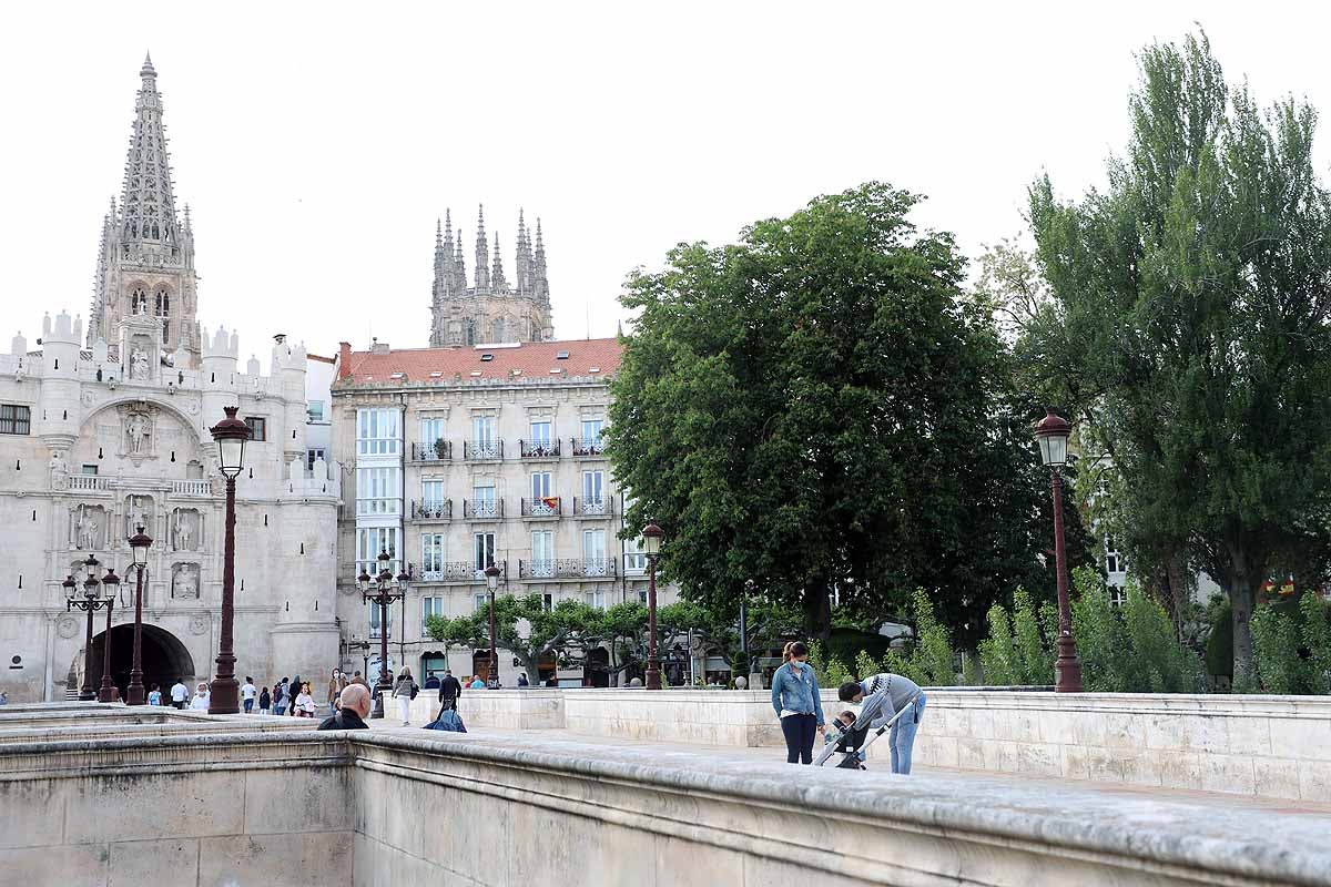 Desescalada Fotos: Tarde de cafés y cañas con amigos en Burgos