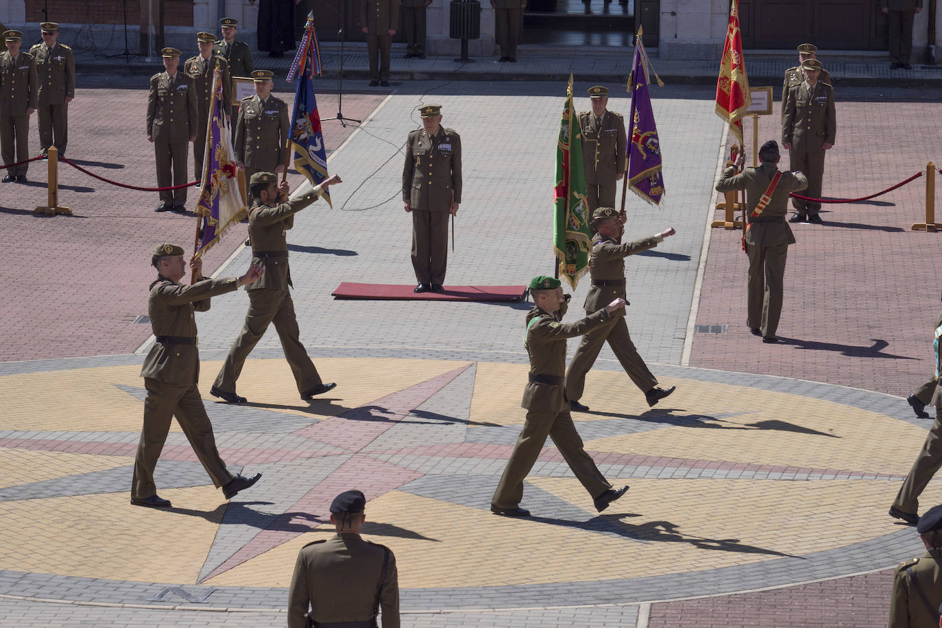 Fotos: Homenaje de las Fuerzas Armadas en Burgos