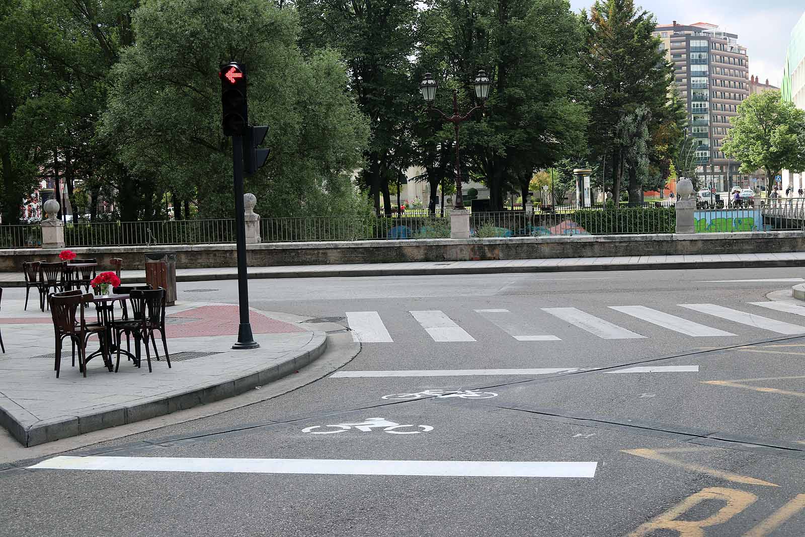 Fotos: Los ciclocarriles comienzan su andadura por el centro de la ciudad