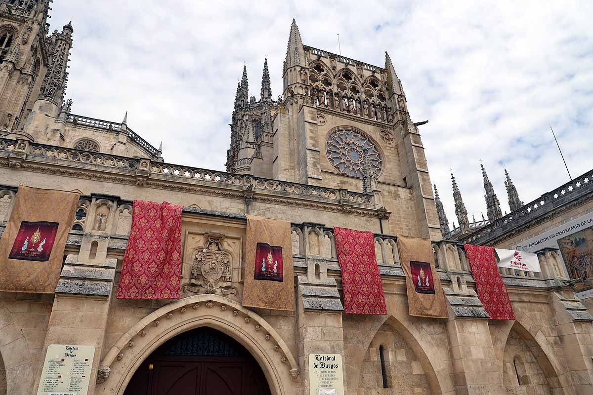 Fotos: El Corpus en tiempos de pandemia en Burgos