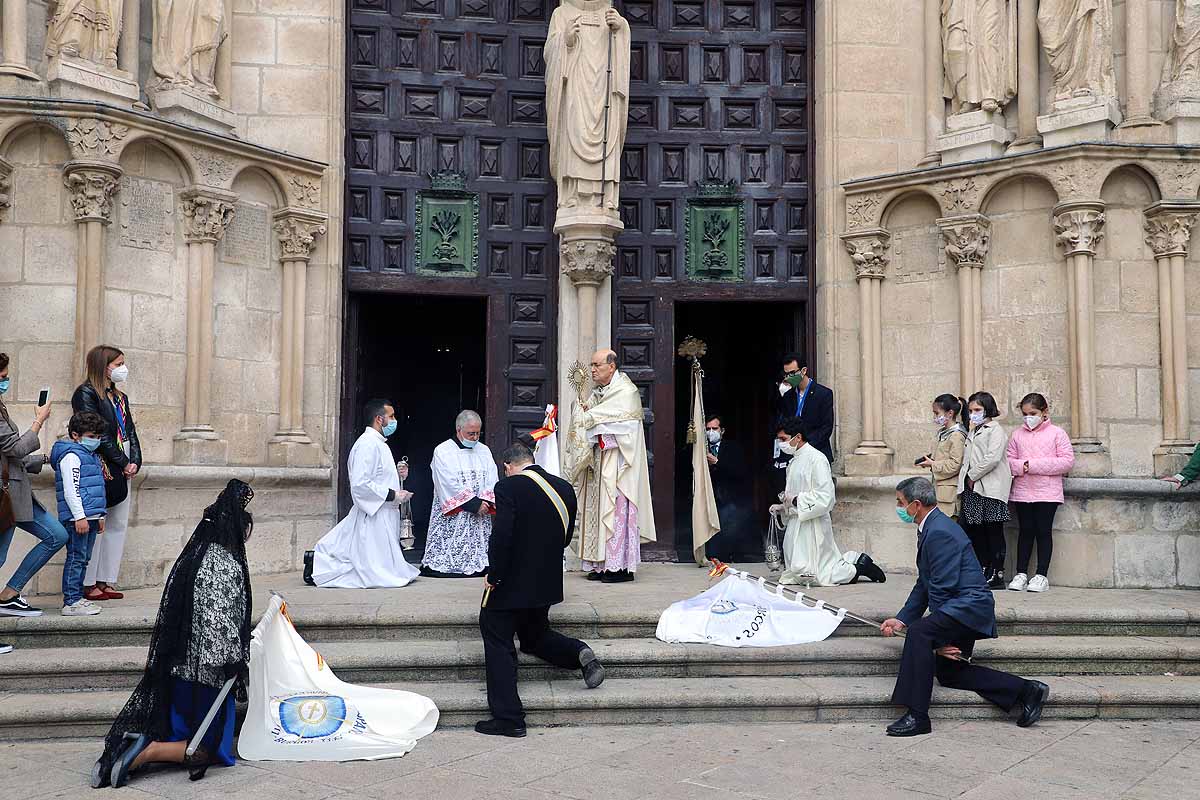 Fotos: El Corpus en tiempos de pandemia en Burgos