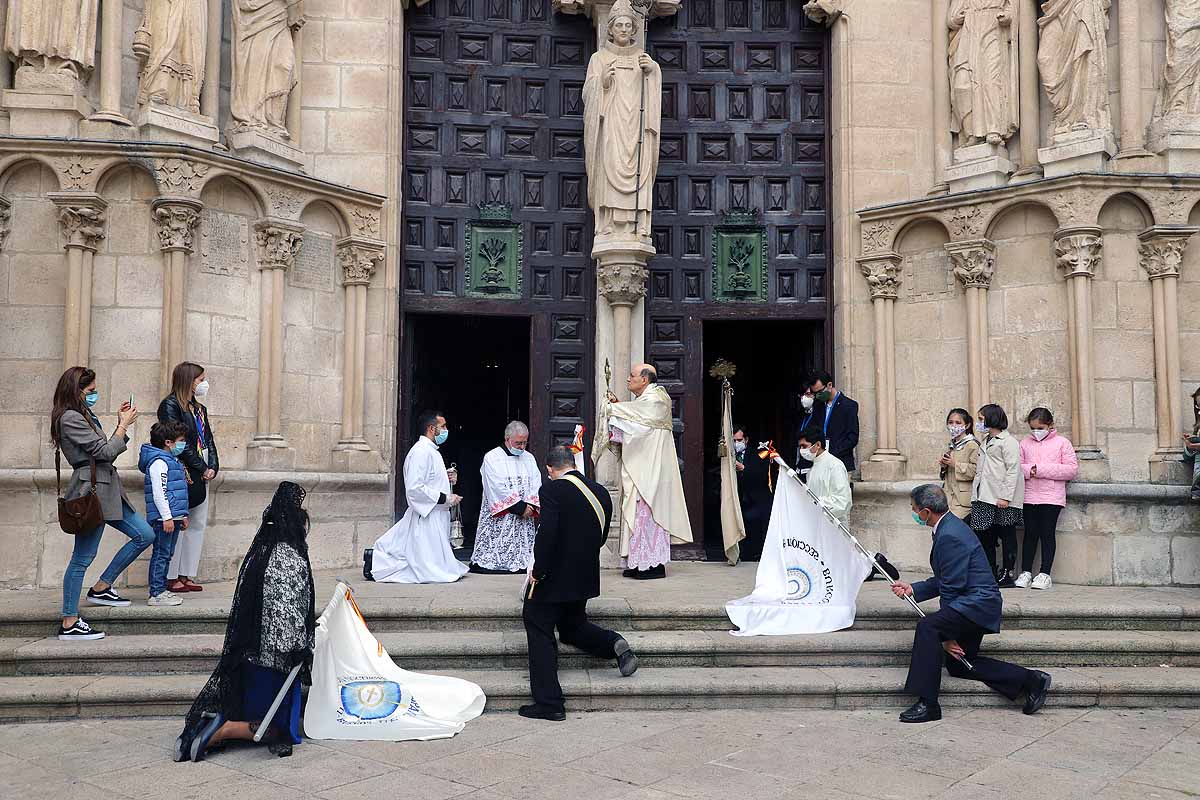 Fotos: El Corpus en tiempos de pandemia en Burgos