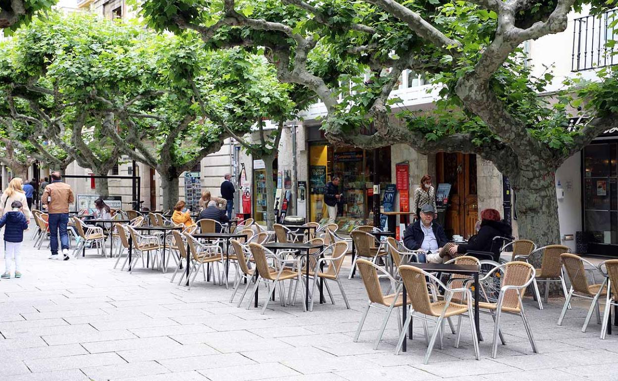 Imagen de las terrazas en la ciudad de Burgos.