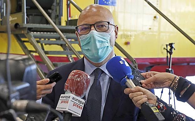 Ángel Olivares deja la Secretaría de Estado de Defensa.