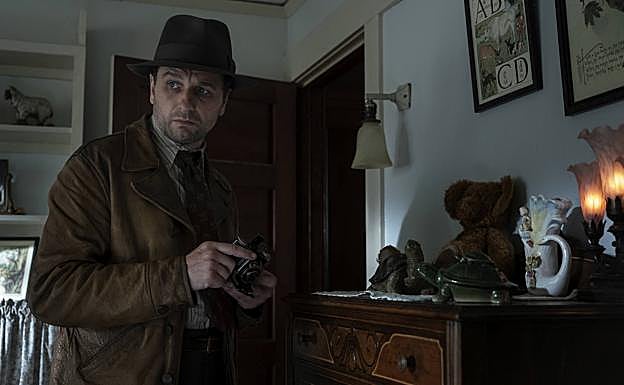 Matthew Rhys, caracterizado como Perry Mason en la nueva serie de HBO.