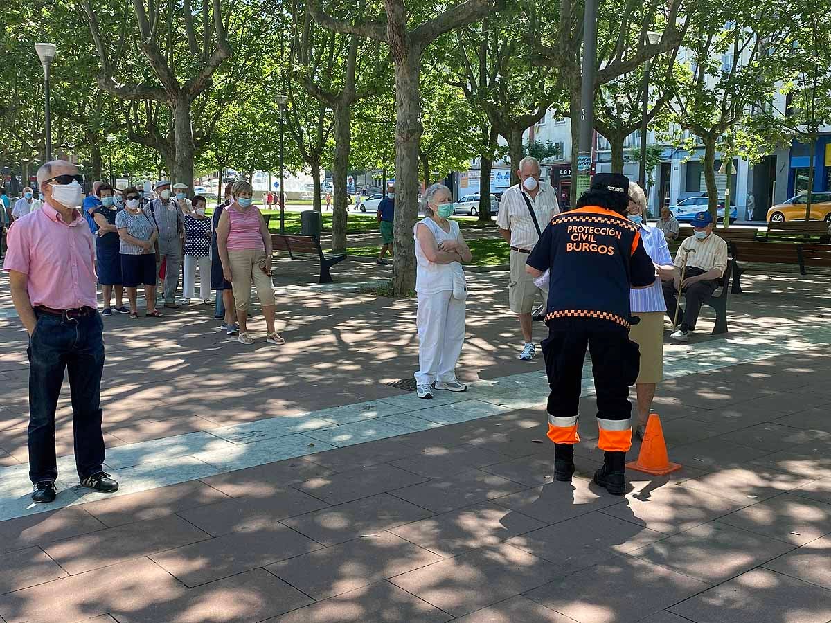 Fotos: Que nadie se quede sin su mascarilla en Burgos