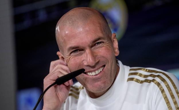 Zinedine Zidane, en rueda de prensa. 