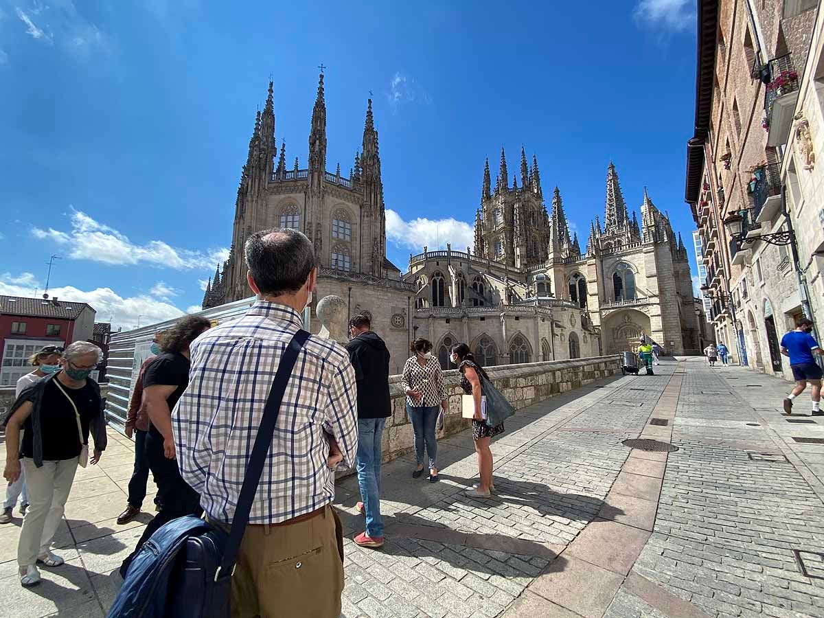 Fotos: Los burgaleses conocen a pie de obra el nuevo proyecto para Las Llanas