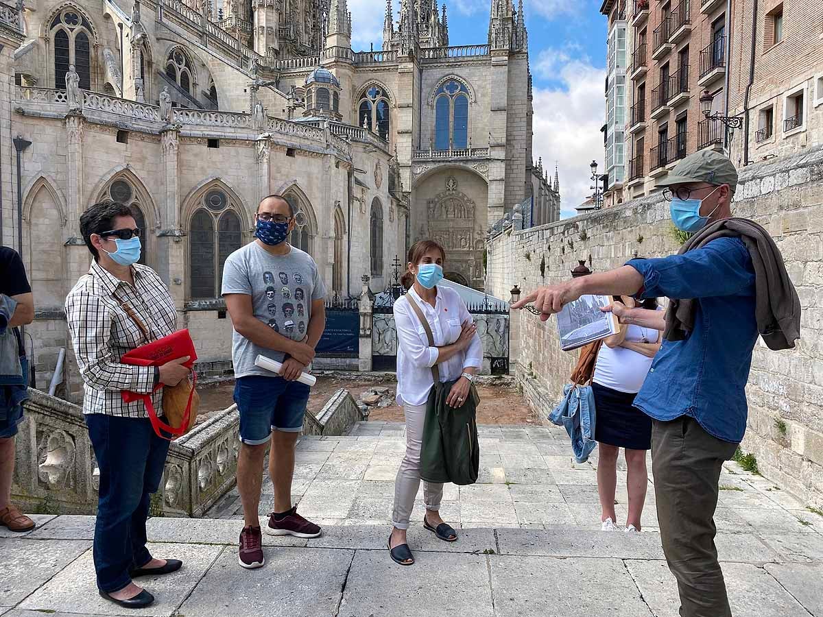 Fotos: Los burgaleses conocen a pie de obra el nuevo proyecto para Las Llanas