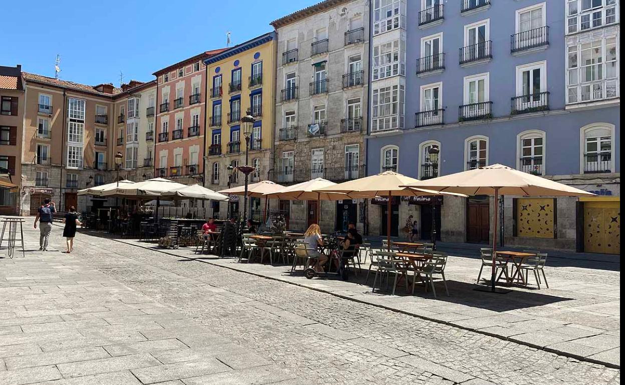 El Ayuntamiento tramita varias convocatorias de ayudas al comercio, la hostelería y la empresas de Burgos.