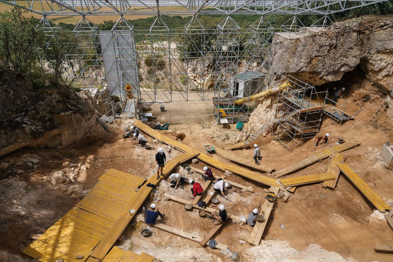 Fotos: Arranca la campaña de excavaciones en los yacimientos de Atapuerca