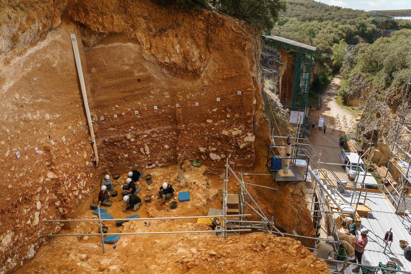 Fotos: Arranca la campaña de excavaciones en los yacimientos de Atapuerca