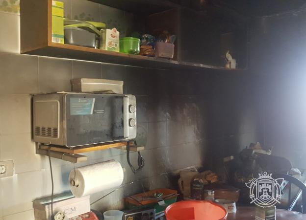 El incendio ha causado daños materiales en la vivienda afectada.