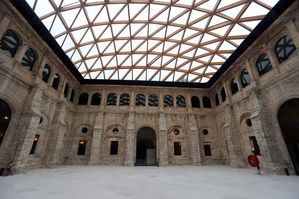 Fotos: El Monasterio de San Juan ve finalizada su segunda fase de reforma y queda pendiente de una tercera por valor de otros dos millones