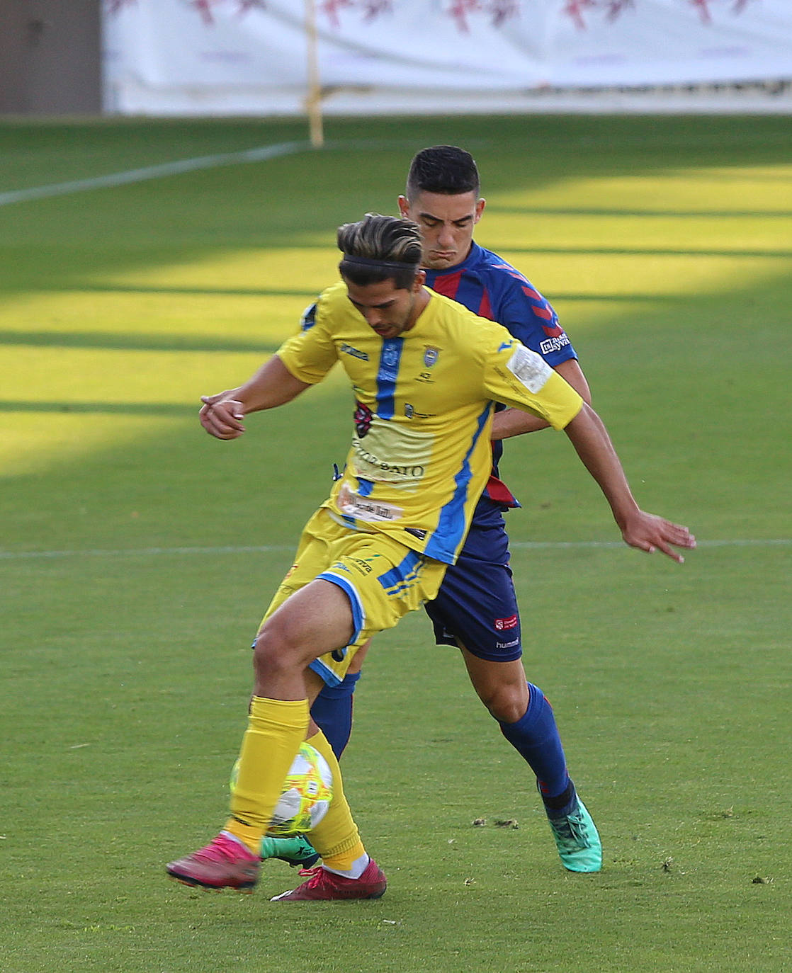 Fotos: La Arandina no logra pasar del empate y despierta del sueño del ascenso